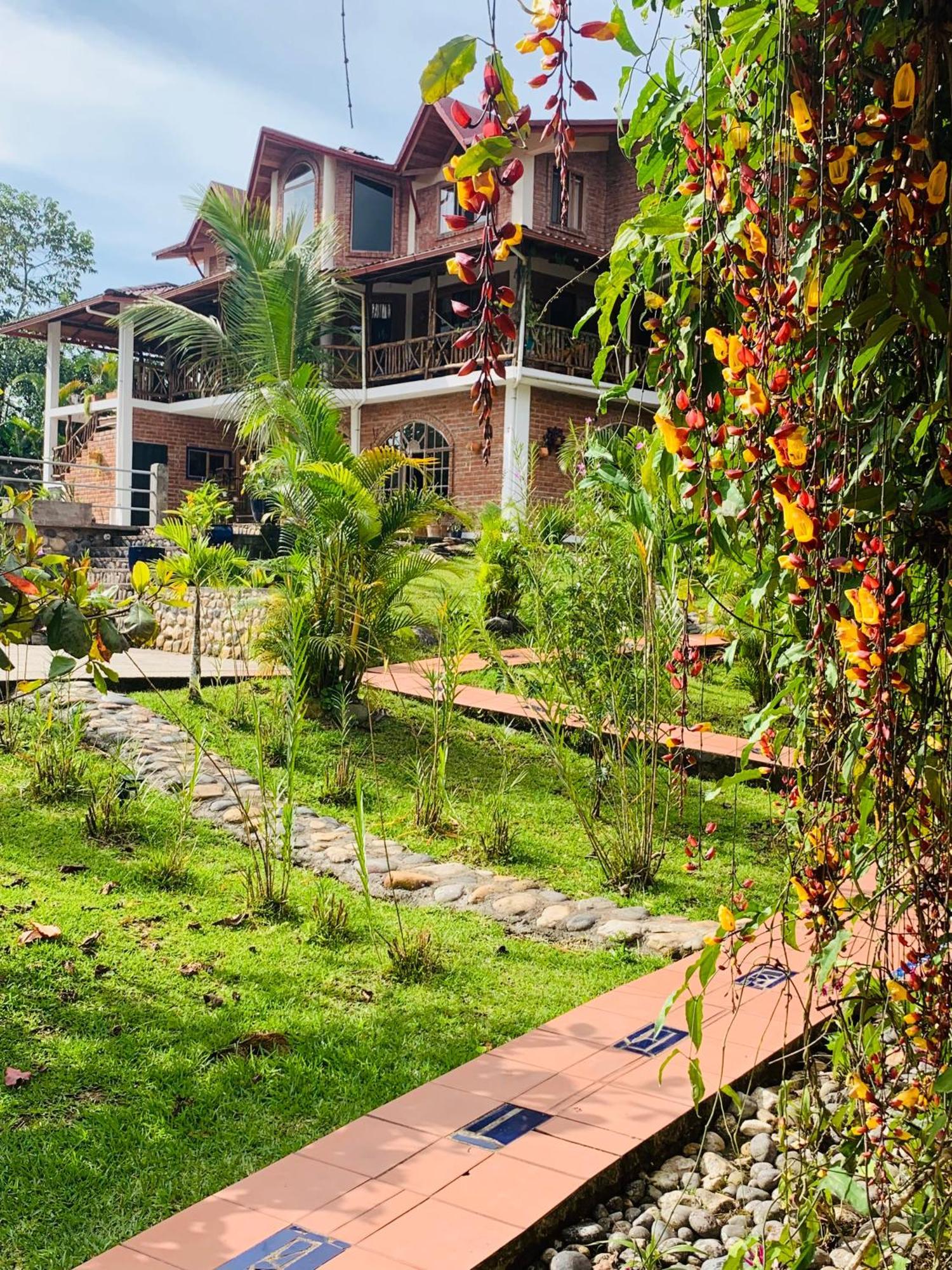 La Casa Del Rio B&B Puyo Exterior photo